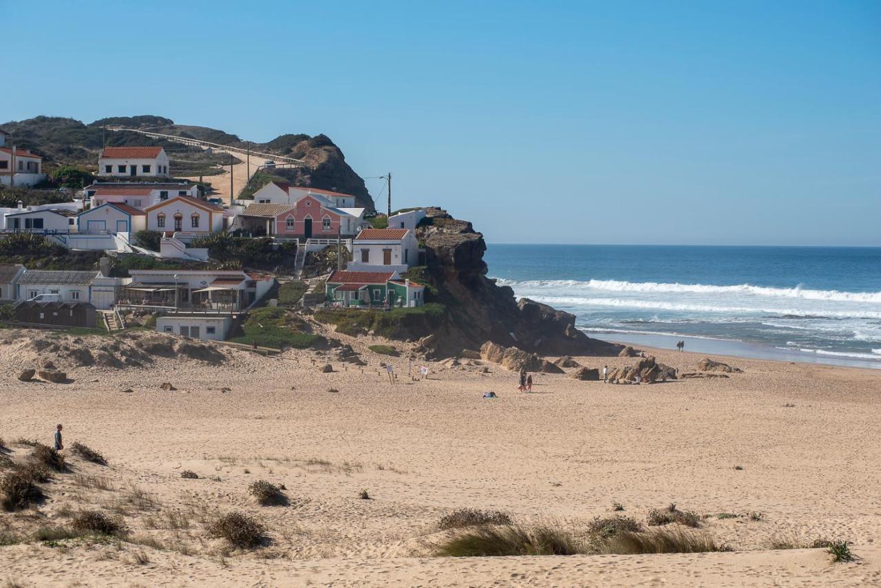 Valley House Aljezur Old Town المظهر الخارجي الصورة